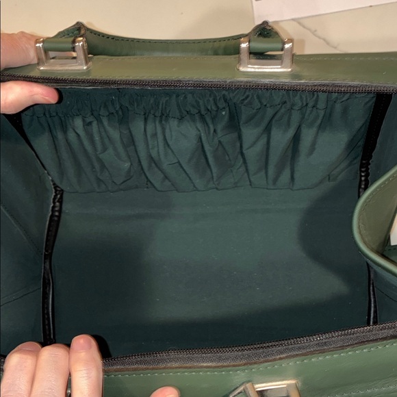 Green Aston Martin DBX Leather Flight Bag - Picture 5 of 6